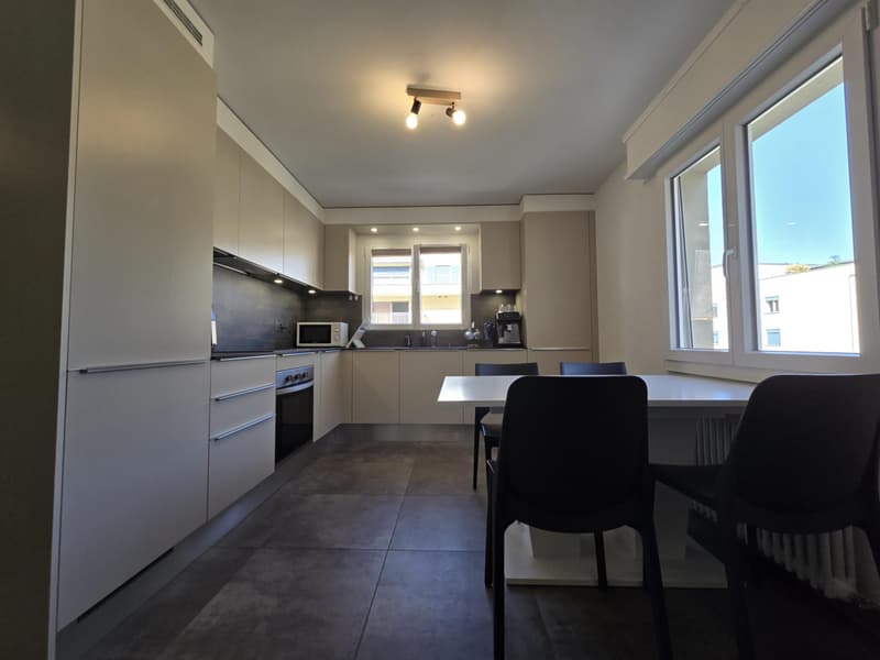 3.5 room apartment completely renovated + garage and parking space: immediate return! (1)
