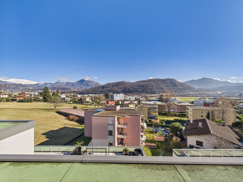 MERAVIGLIOSA CASA CONTIGUA CON GIARDINO E ROOFTOP-MÖGLICH ALS ZWEITWOHNSITZ (28)