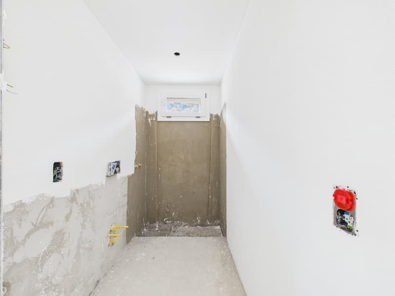 NUOVA COSTRUZIONE: 3,5 LOCALI CON POSTEGGIO INCLUSO,PRIVO DI SPESE CONDOMINIALI (7)