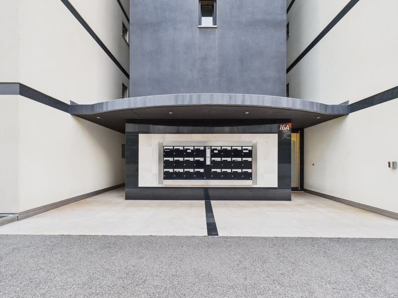 ELEGANTE APPARTAMENTO DI 4,5 LOCALI IN RESIDENZA SIGNORILE (23)