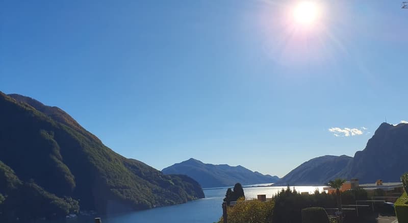PRESTIGIOSA CASA INDIPENDENTE CON VISTA SUL LAGO DI LUGANO - AUCH ALS ZWEITWOHNSITZ VERFÜGBAR (2)