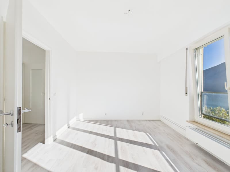 PRESTIGIOSA CASA INDIPENDENTE CON VISTA SUL LAGO DI LUGANO - AUCH ALS ZWEITWOHNSITZ VERFÜGBAR (22)