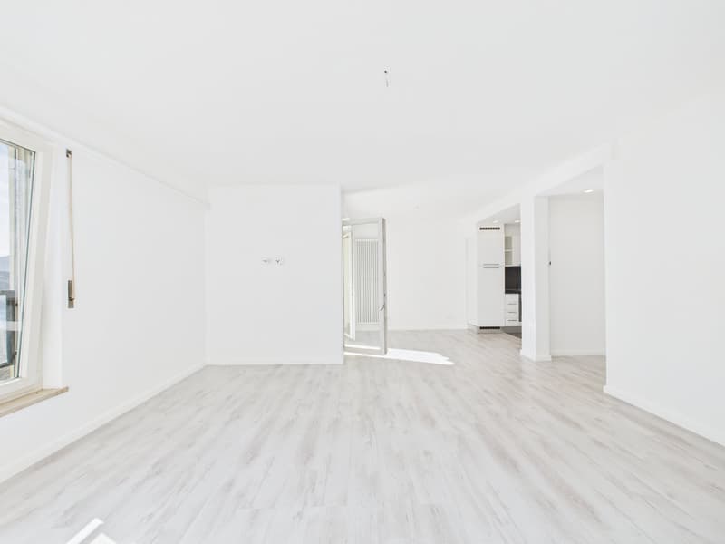 PRESTIGIOSA CASA INDIPENDENTE CON VISTA SUL LAGO DI LUGANO - AUCH ALS ZWEITWOHNSITZ VERFÜGBAR (9)