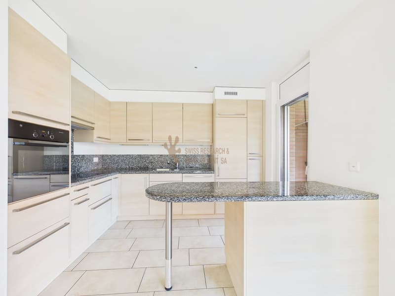 RESIDENZA SMERALDO – AMPIO E LUMINOSO 4,5 LOCALI CON TERRAZZA (1)