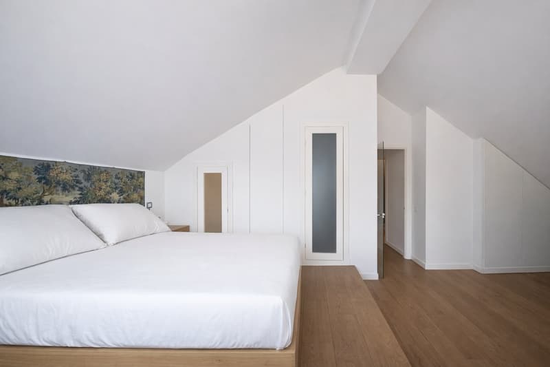 MODERNA MANSARDA DI DESIGN CON VISTA LAGO (7)