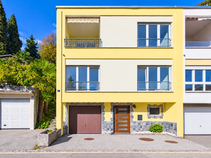 PRESTIGIOSA CASA INDIPENDENTE CON VISTA SUL LAGO DI LUGANO - AUCH ALS ZWEITWOHNSITZ VERFÜGBAR (1)