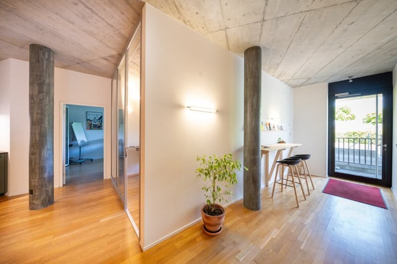 Versatile 5-room unit at top location in Interlaken – living or working with style (5)