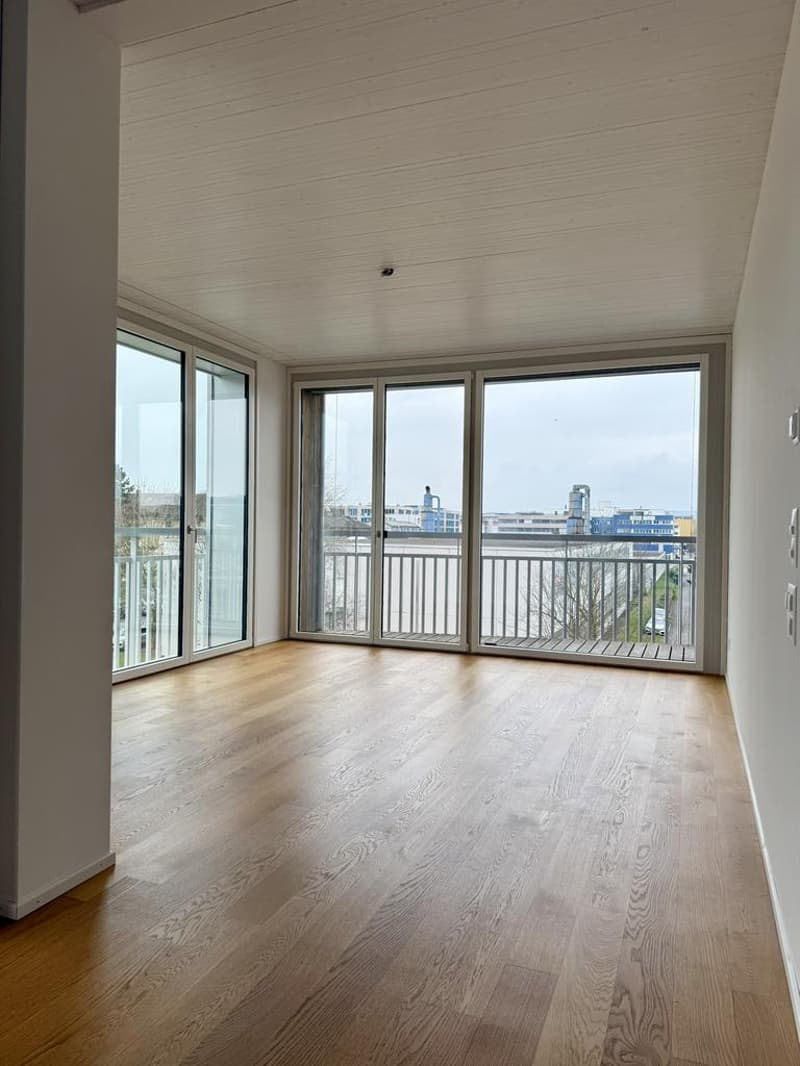 Moderne 2.5-Zimmer-Wohnung im EG an bester Lage im Suurstoffi-Areal (3)