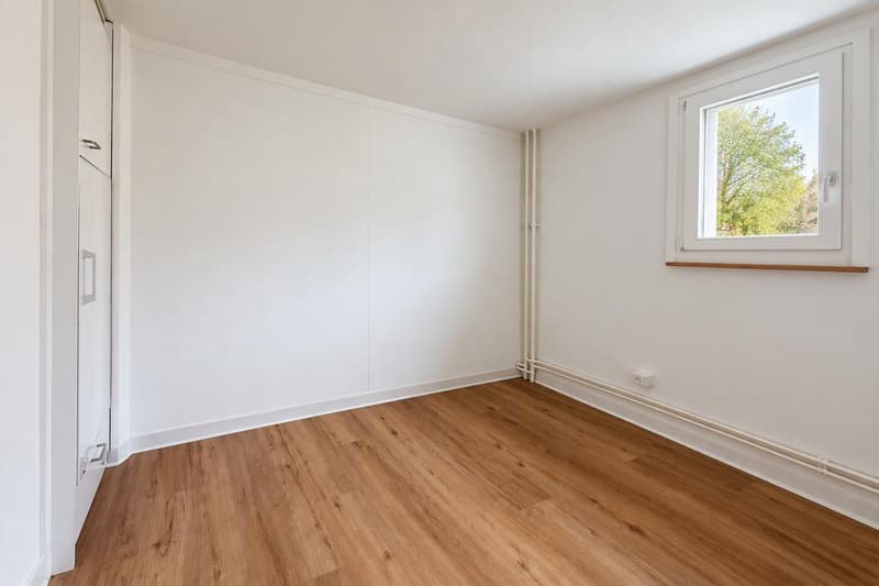 Gemütliche 3-Zimmerwohnung im Herzen der Stadt Zug (3)