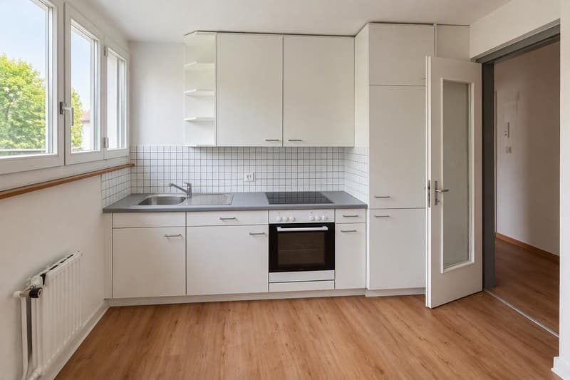 Gemütliche 3-Zimmerwohnung im Herzen der Stadt Zug (2)