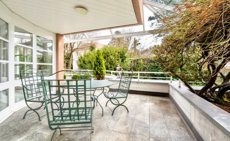 Appartement d'attique exclusif avec terrasses tout autour et vue imprenable sur Bâle (7)