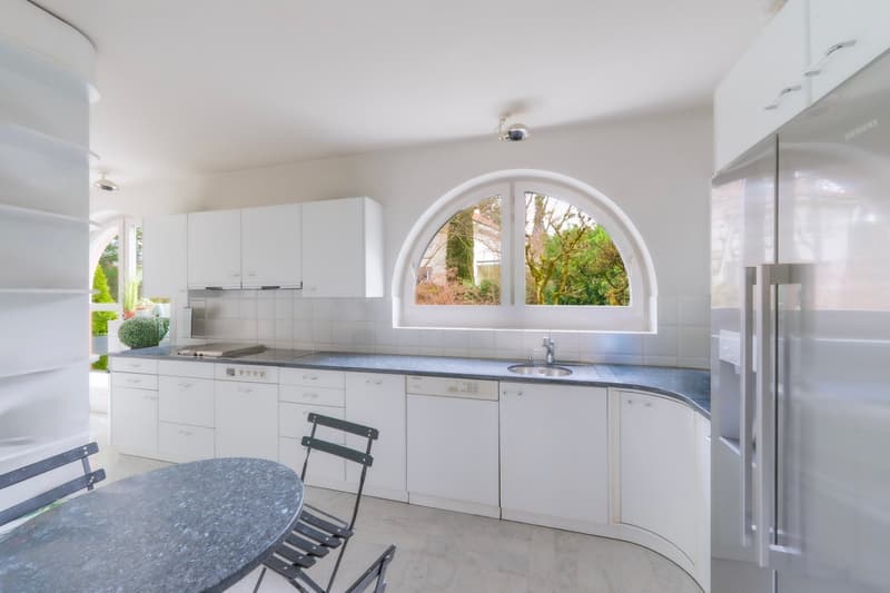 Appartement d'attique exclusif avec terrasses tout autour et vue imprenable sur Bâle (8)