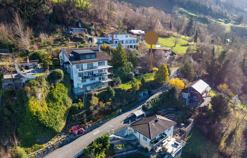 Privilegierte Hanglage mit unverbaubarer Fernsicht