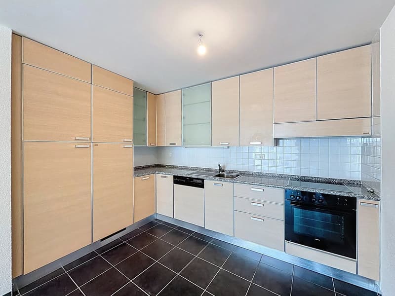 Charmant appartement de 3.5 pièces à Ecublens (2)