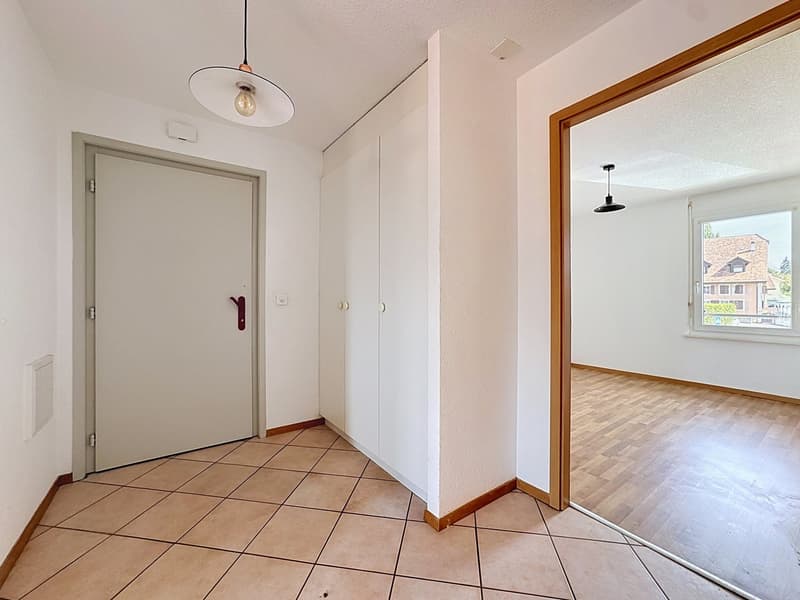 Libre de suite – 3.5 pièces traversant, balcon et calme villageois (10)
