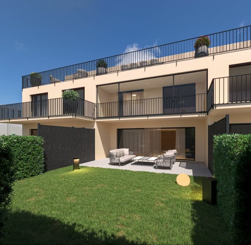 Appartamento giardino di 4,5 locali in stile maisonnette con terrazza, balcone e camera principale (1)