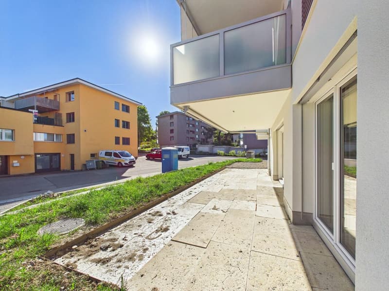 Newly built 4.5-room garden apartment with south-facing orientation in the center of Affoltern am Albis (4)
