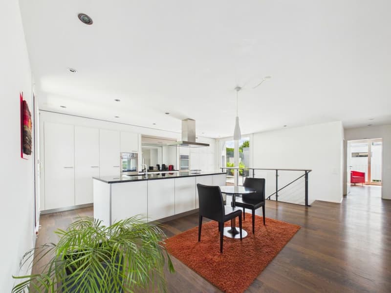 Exclusive 6.5-room maisonette apartment with Alpine panorama & 75 m² sun terrace (10)