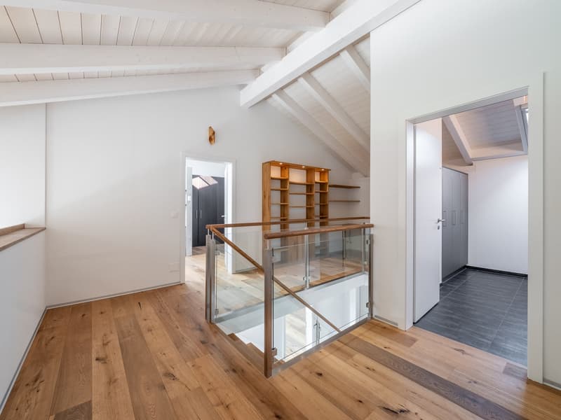 Attic 5.5 rooms with large terrace and storage – 198 m² living space (6)