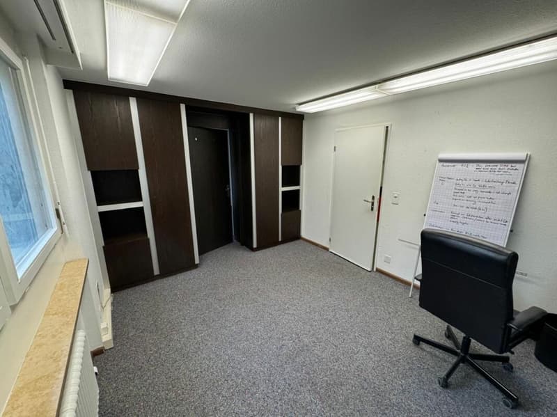 Bureau moderne, prêt à être occupé, 4 pièces avec équipement de haute qualité en centre-ville - à louer immédiatement (8)