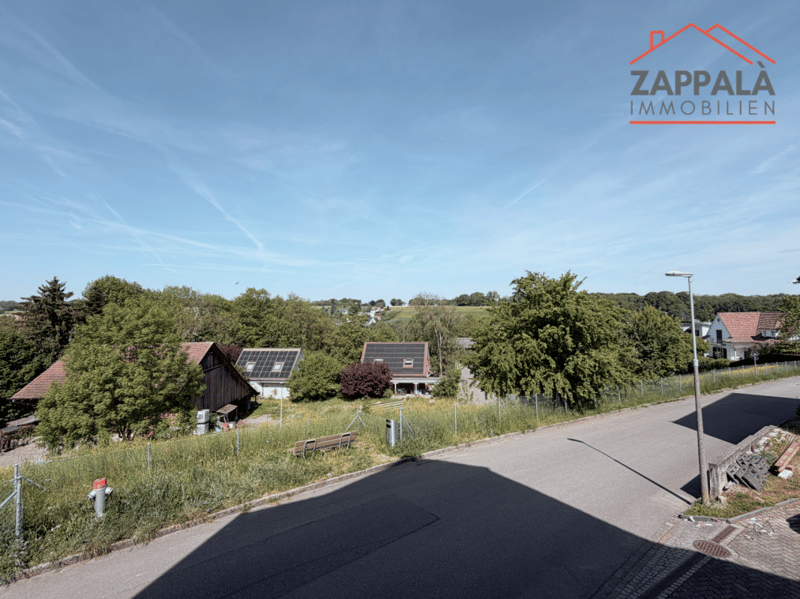Elegant 4-room ground floor apartment in Schönenbuch (20)
