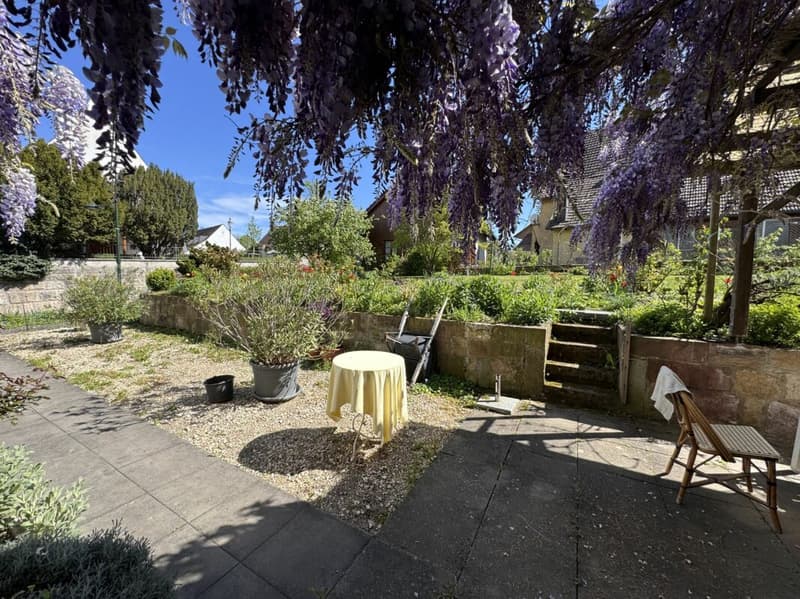 Charmante 3-Zimmer-Wohnung mit grossem Garten in Biel-Benken (BL) (14)