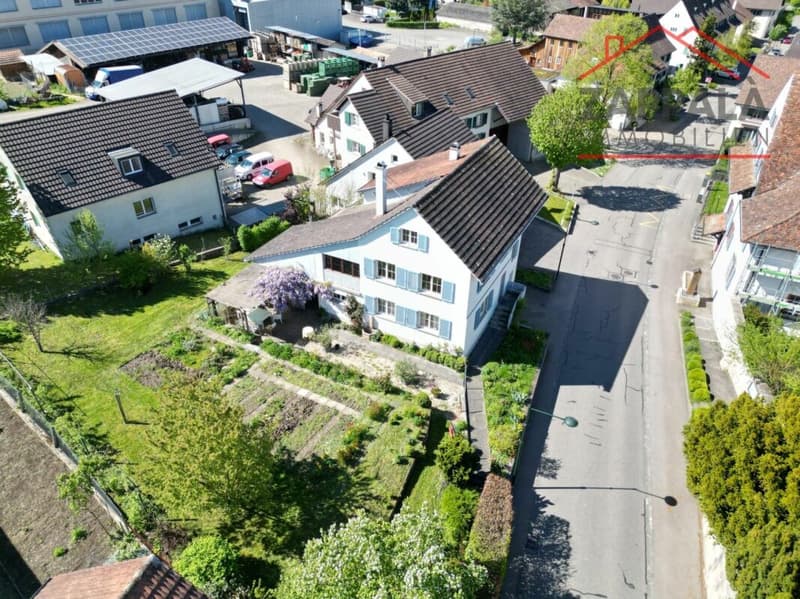 Charmante 3-Zimmer-Wohnung mit grossem Garten in Biel-Benken (BL) (1)