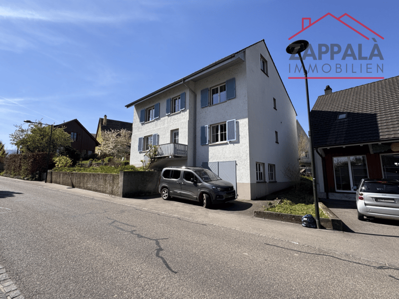 Charmante 3-Zimmer-Wohnung mit grossem Garten in Biel-Benken (BL) (3)