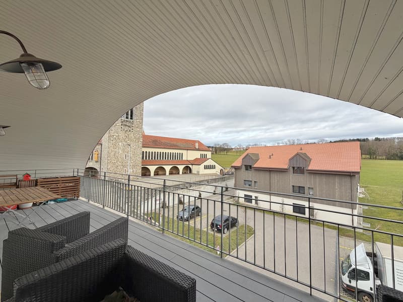 Exceptional duplex near Romont | 5.5 rooms | Unique character (5)
