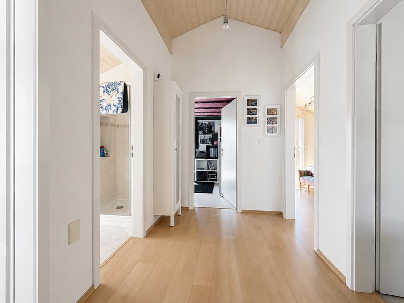 Arzier-Le Muids – Villa indipendente, piscina e vista panoramica (10)