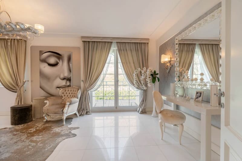 Elegant country house with spacious secondary areas (8)
