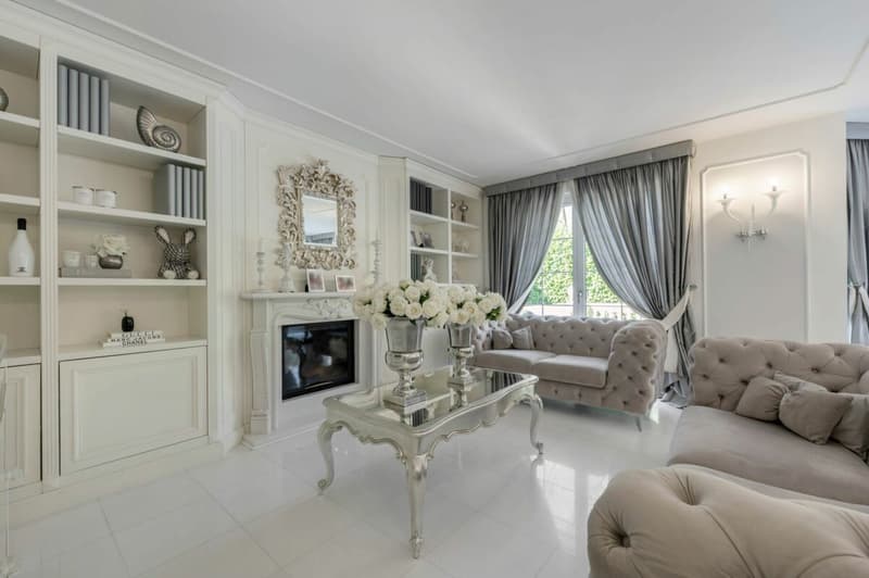 Elegant country house with spacious secondary areas (3)