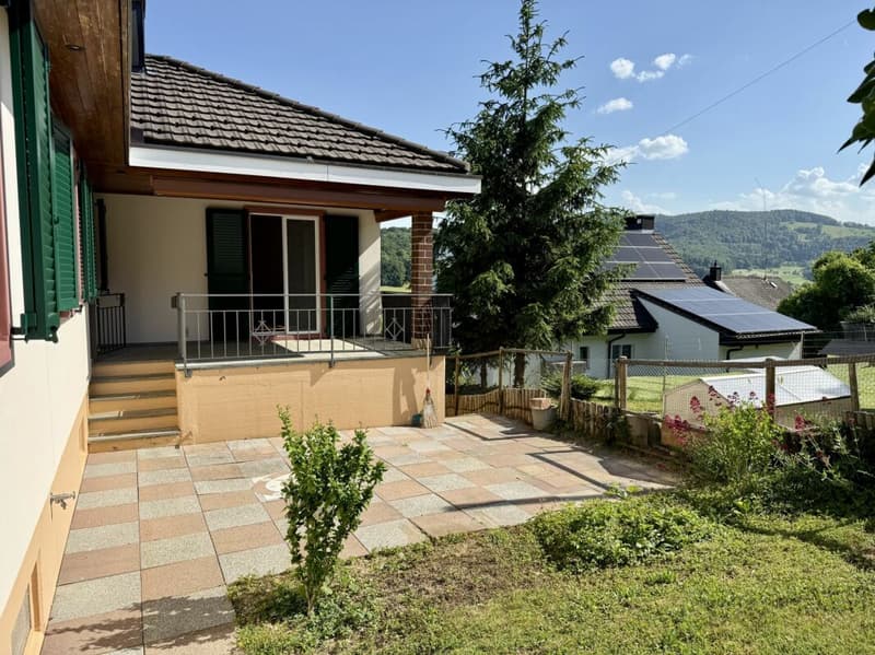 Single-family house with plenty of surrounding space and views (13)