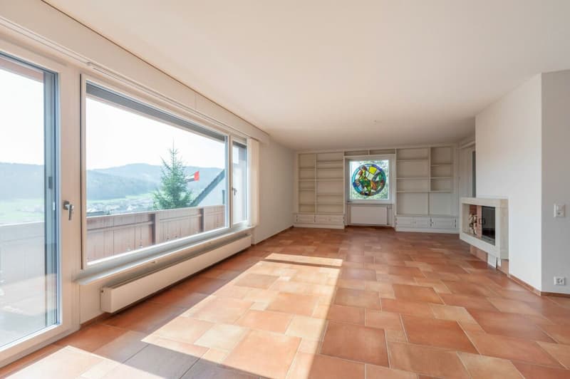Single-family house with plenty of surrounding space and views (5)