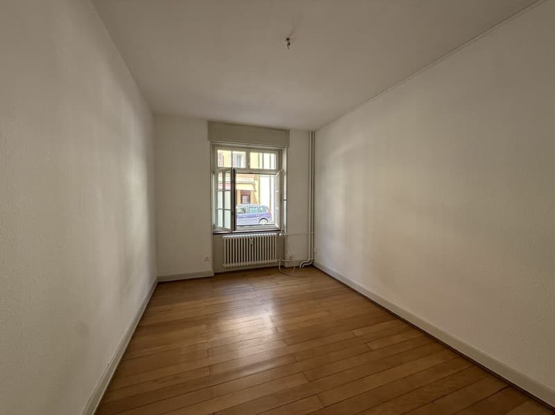 2.5 Zimmer-Wohnung mit Balkon (5)