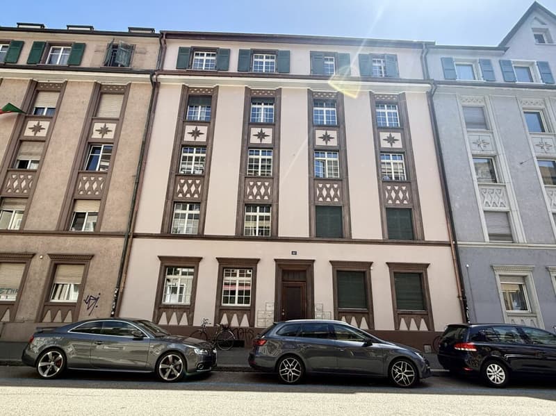 2.5 Zimmer-Wohnung mit Balkon (1)