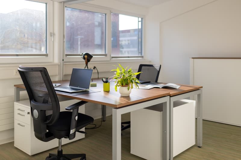 Bureau à louer sur mesure (3)