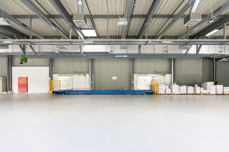 Halle de production et/stockage (8)
