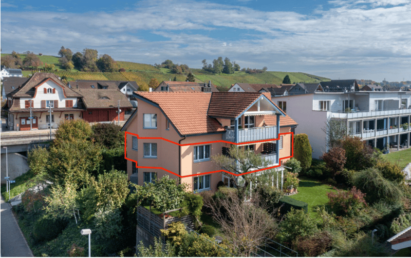 Helle 5.5-Zimmer-Wohnung mit Balkon in ruhiger Lage – Dachsen (1)