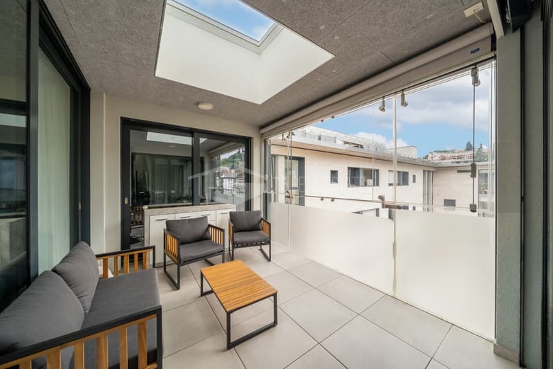 ELEGANTES PENTHOUSE NUR EIN PAAR SCHRITTE VOM ZENTRUM VON LUGANO ENTFERNT (11)