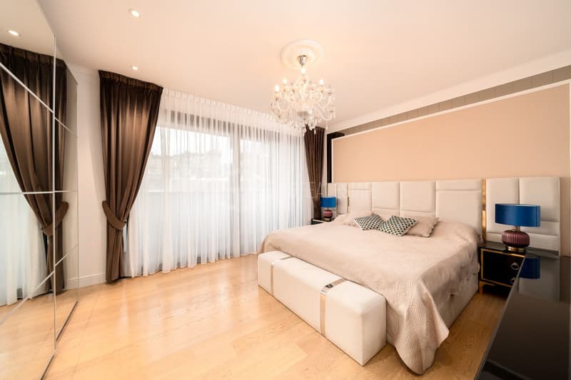 ELEGANTES PENTHOUSE NUR EIN PAAR SCHRITTE VOM ZENTRUM VON LUGANO ENTFERNT (7)