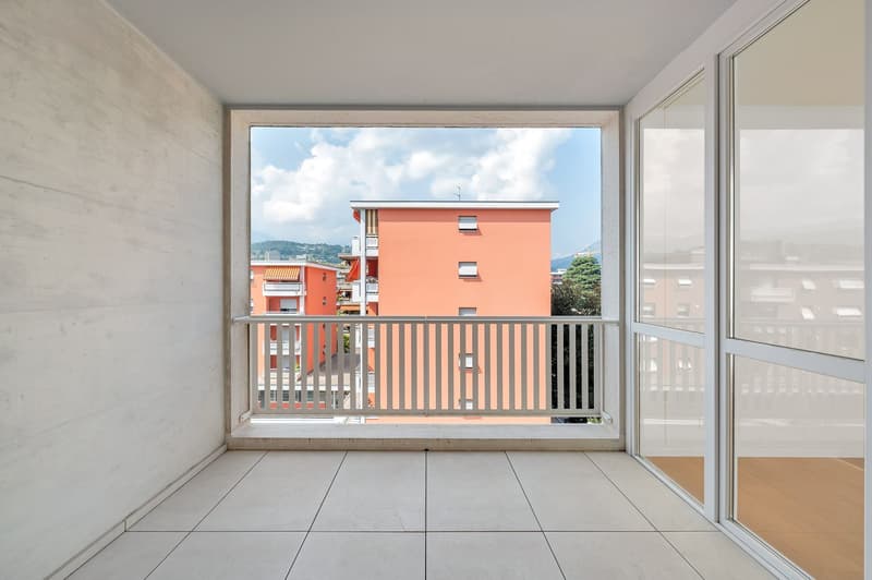 ATTICO DUPLEX CON ROOF E VISTA LAGO (12)