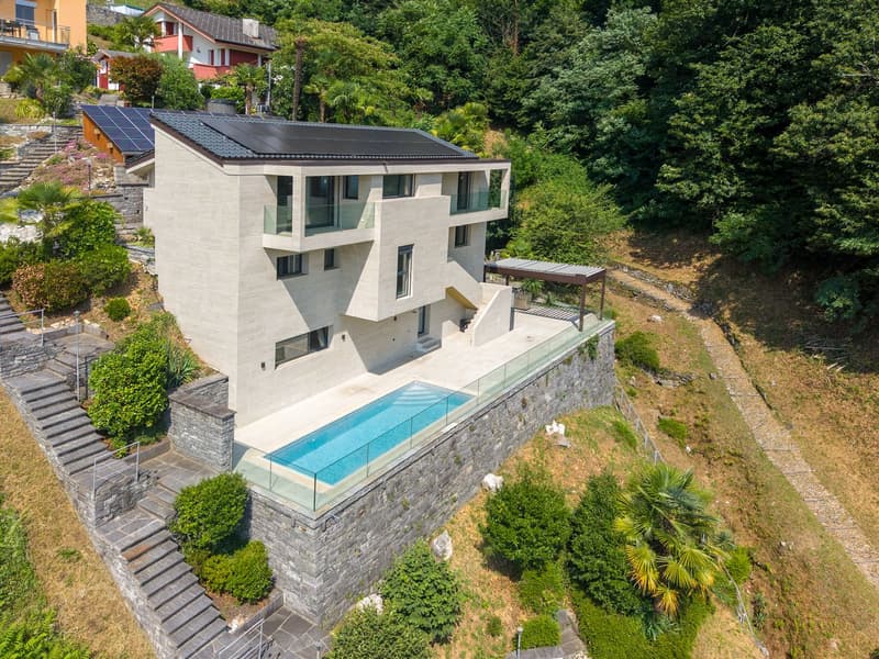 Villa Teresa: Ein Traum mit atemberaubendem Seeblick (17)