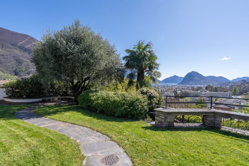 Ein Stück vom Paradies - mediterrane Eleganz mit Seeblick (2)
