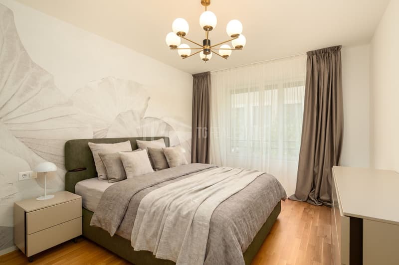ELEGANTES, MÖBLIERTES 3,5-ZIMMER-ZIMMER IM ZENTRUM VON LUGANO (9)