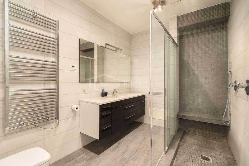 Elegante 190 m² Wohnung mit Seeblick und privatem Garten (5)