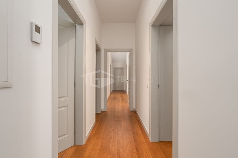 LUSSO E COMFORT : ATTICO 6.5 LOCALI CON VISTA PANORAMICA SU LUGANO (12)