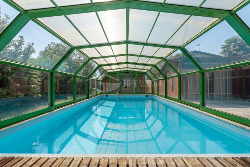 5,5-ZIMMER-HAUS MIT GARTEN, SCHWIMMBAD UND NEBENGEBÄUDE (3)