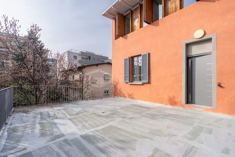 4,5-ZIMMER-DUPLEX VOLL MÖBLIERT (1)
