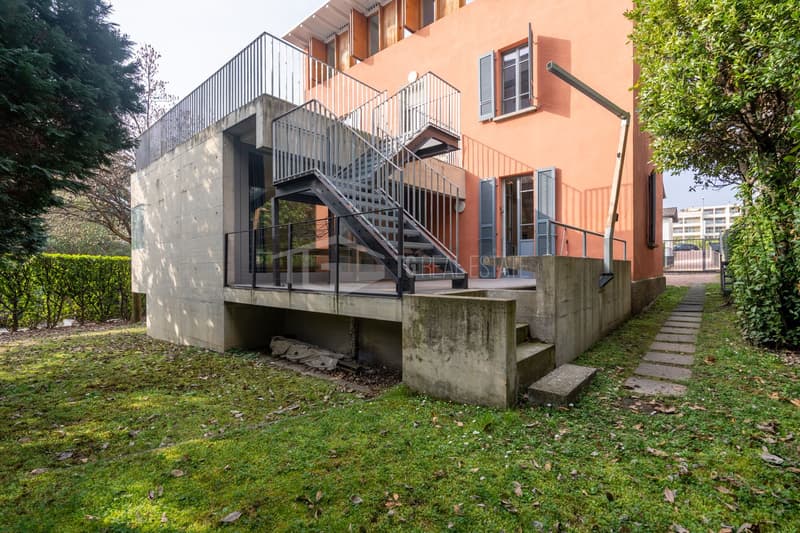 ACCOGLIENTE 2.5 LOCALI CON AMPIA TERRAZZA E GIARDINO (17)